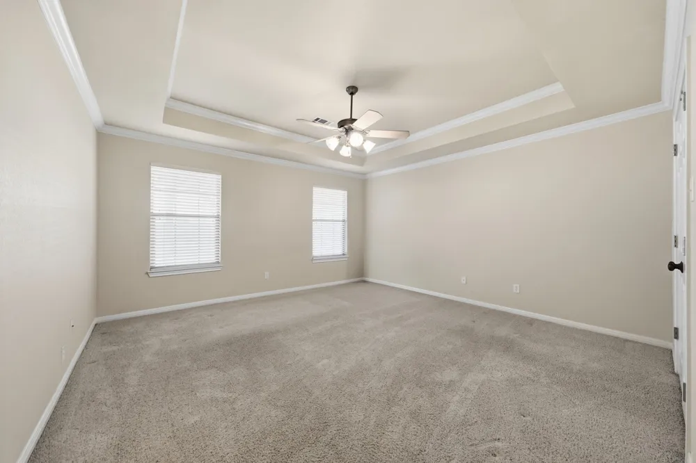 210 S Reagan Street West, TX 76691