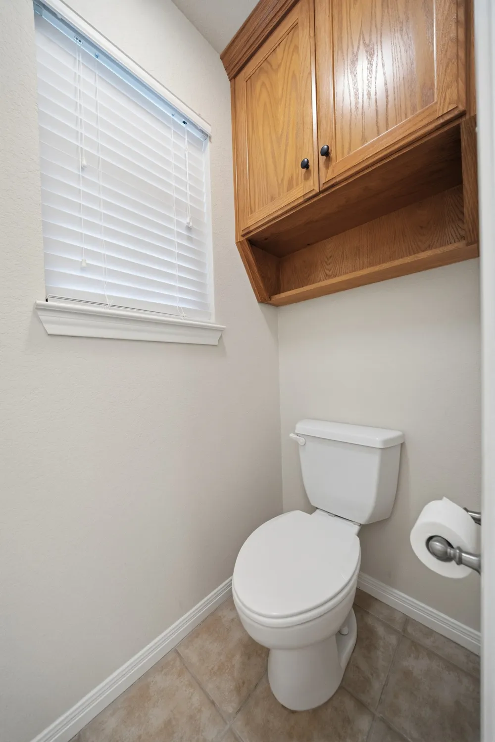 210 S Reagan Street West, TX 76691