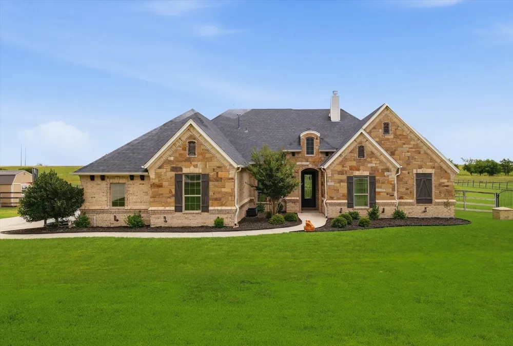 160 Vista Ridge Drive Decatur, TX 76234