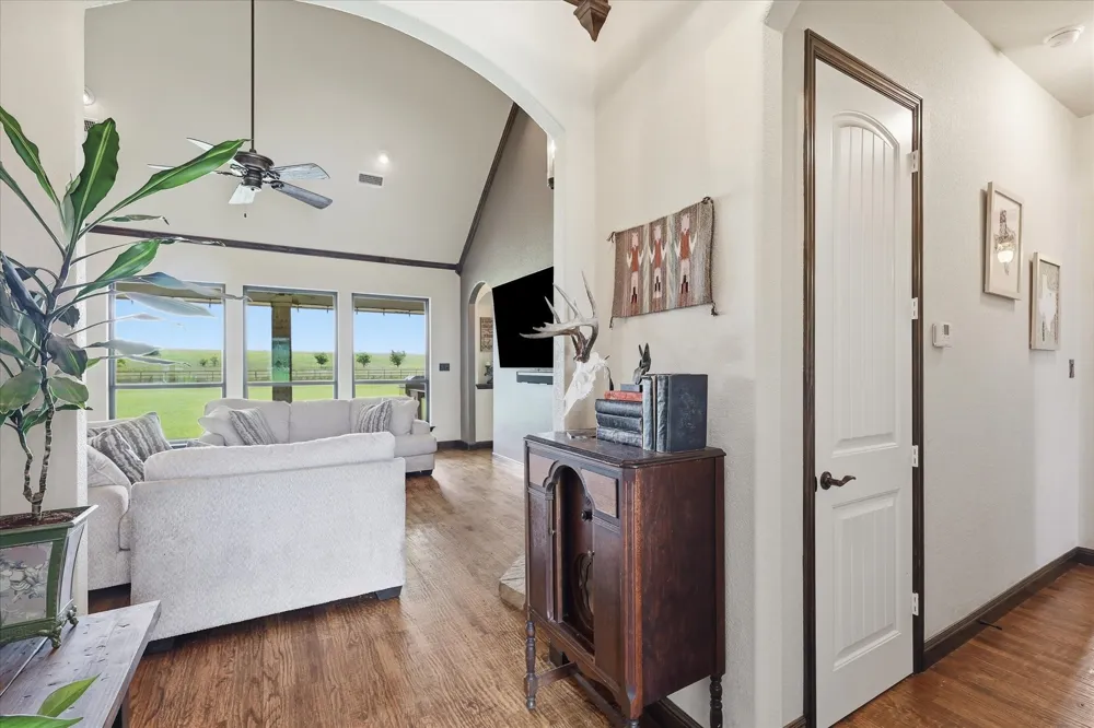 160 Vista Ridge Drive Decatur, TX 76234