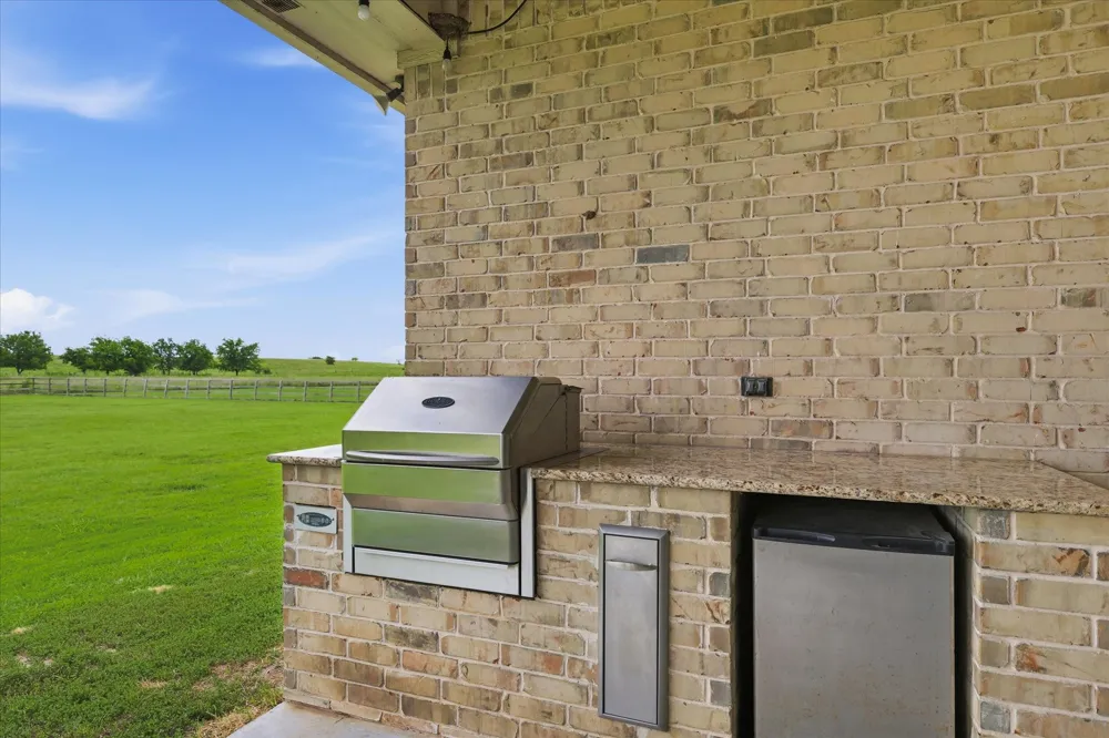 160 Vista Ridge Drive Decatur, TX 76234