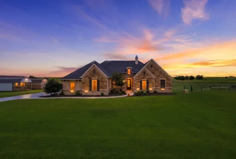 160 Vista Ridge Drive