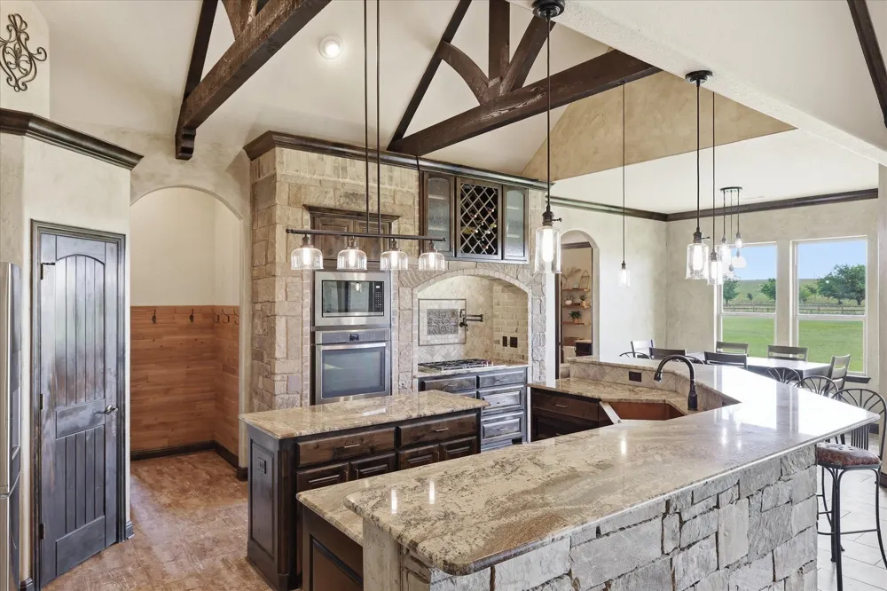 160 Vista Ridge Drive Decatur, TX 76234