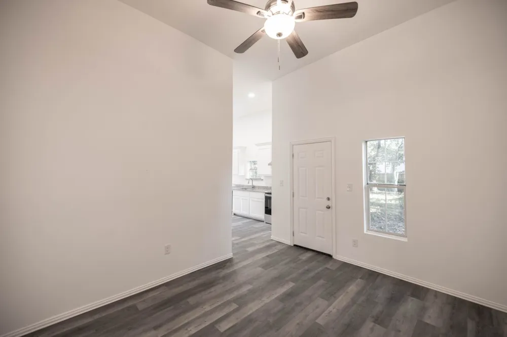 415 W 7th Street Bonham, TX 75418