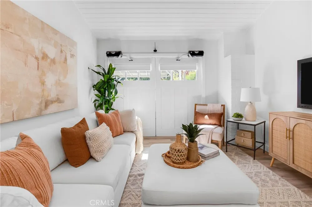 424 S Meadows Ave Manhattan Beach, CA 90266