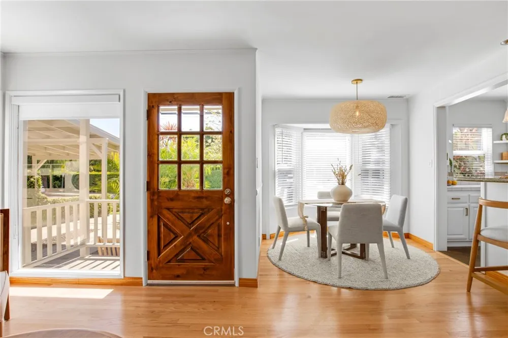424 S Meadows Ave Manhattan Beach, CA 90266