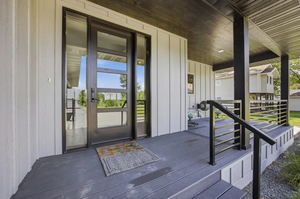 826 Shorewood Drive Detroit Lakes, MN 56501