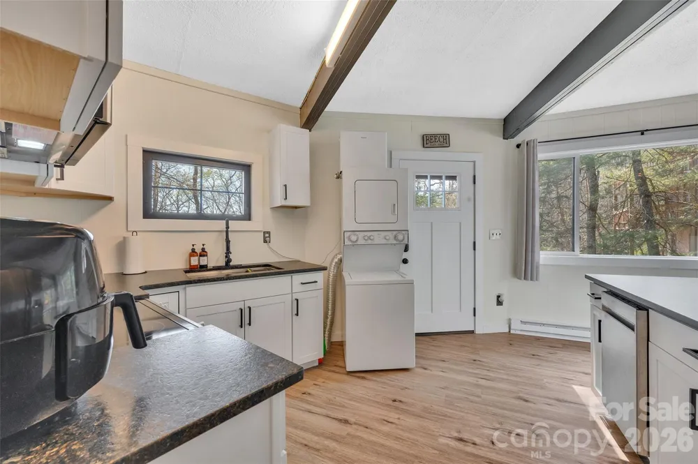 109 Beechwood Lane Beech Mountain, NC 28604