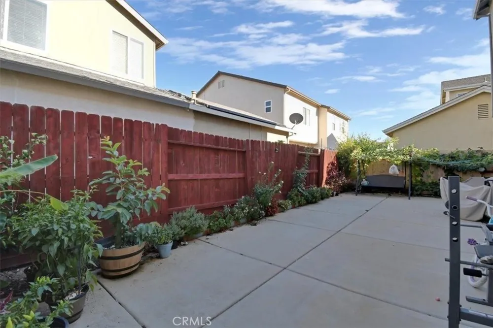 187 Rai Estates Court Yuba City, CA 95993