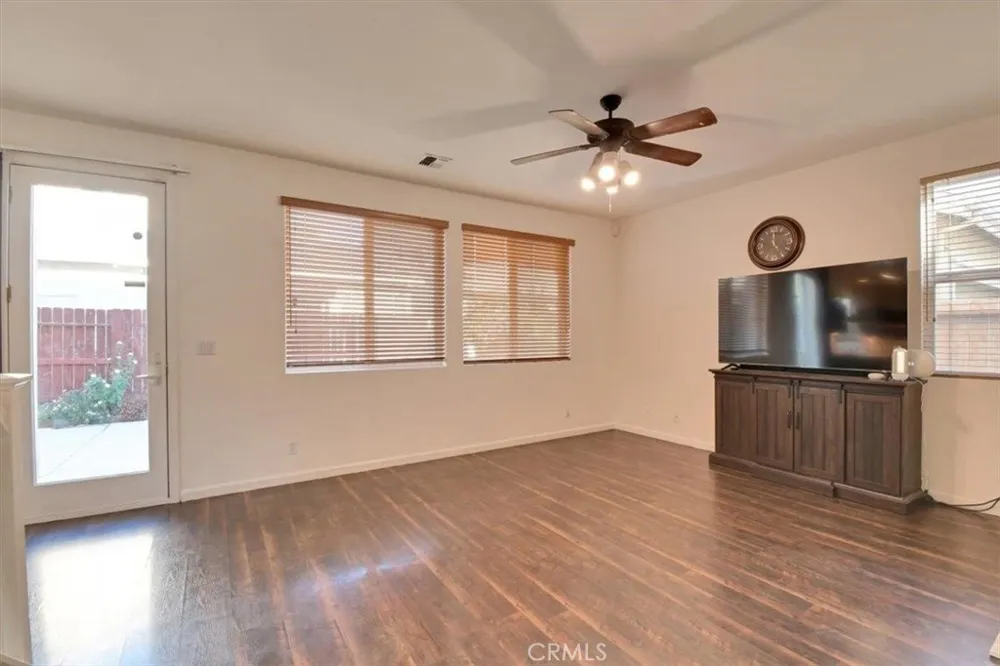 187 Rai Estates Court Yuba City, CA 95993