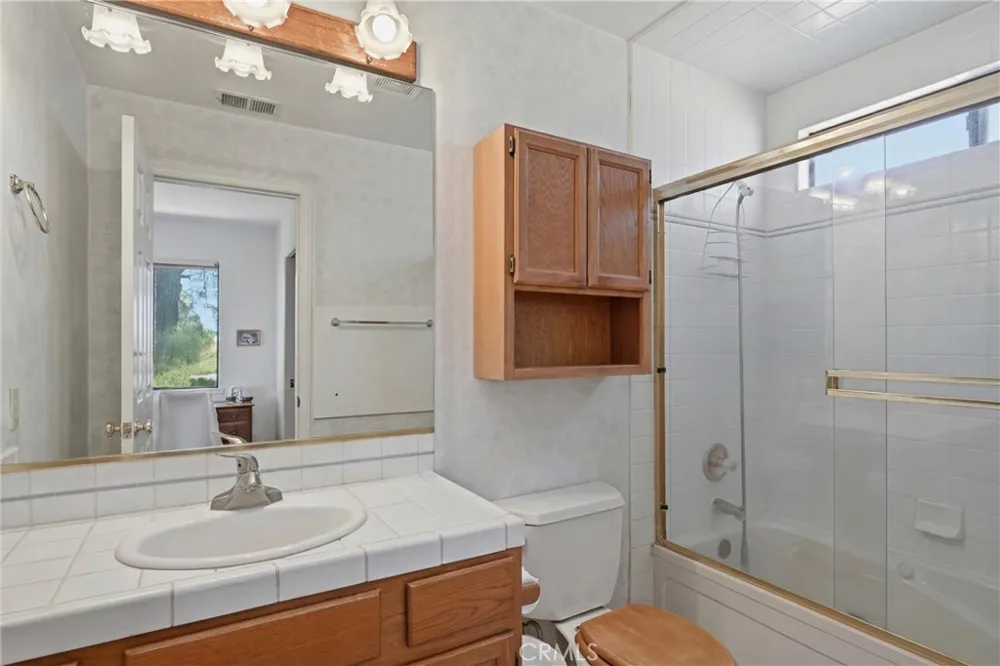 18522 Sentinel Court Hidden Valley Lake, CA 95467