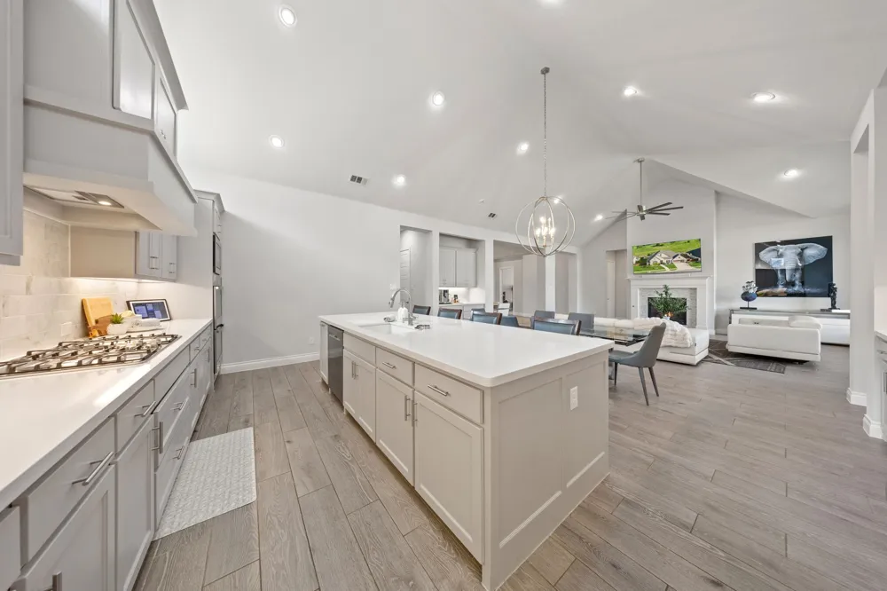996 Myers Park Trail Roanoke, TX 76262