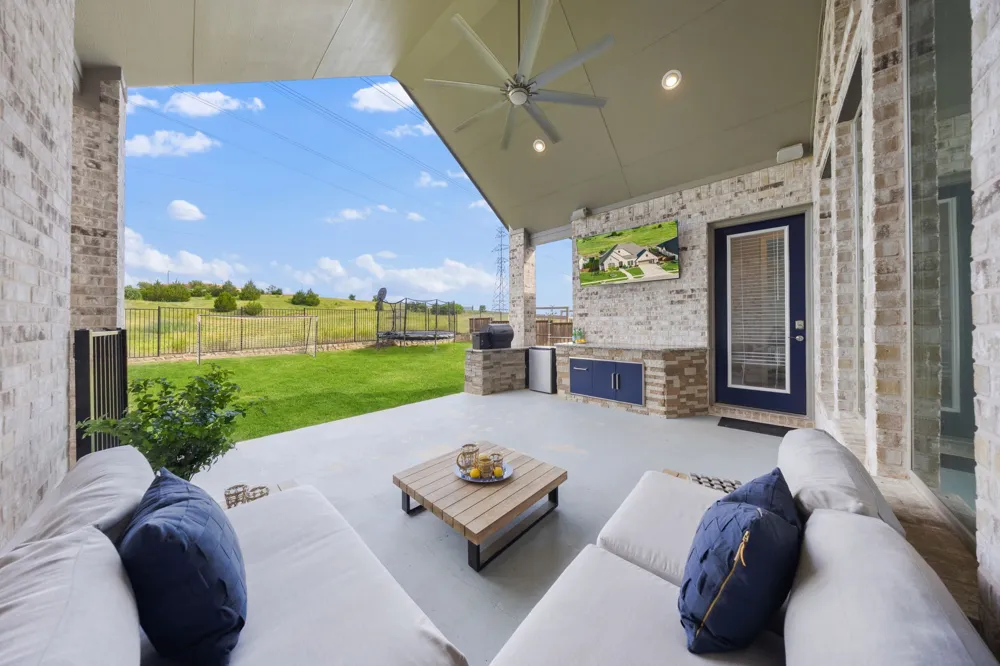 996 Myers Park Trail Roanoke, TX 76262
