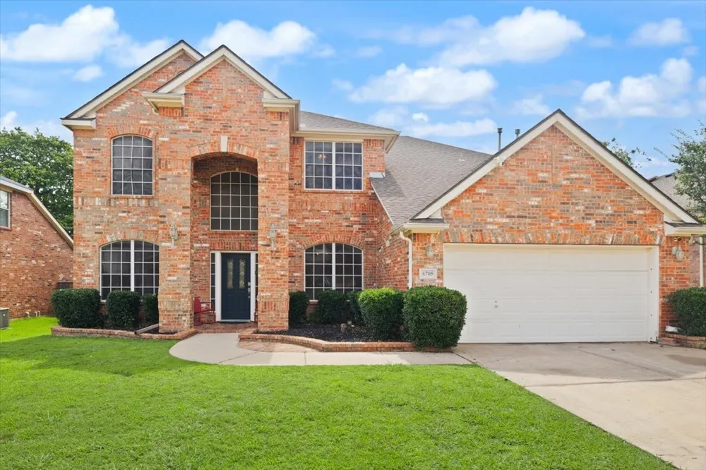6705 Glade Drive Arlington, TX 76001