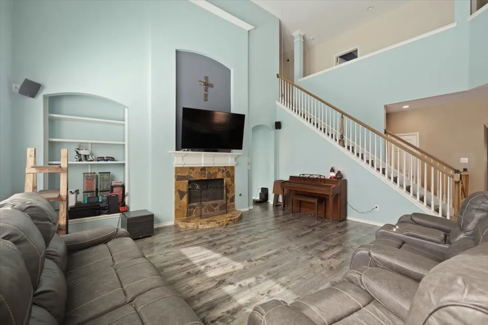 6705 Glade Drive Arlington, TX 76001