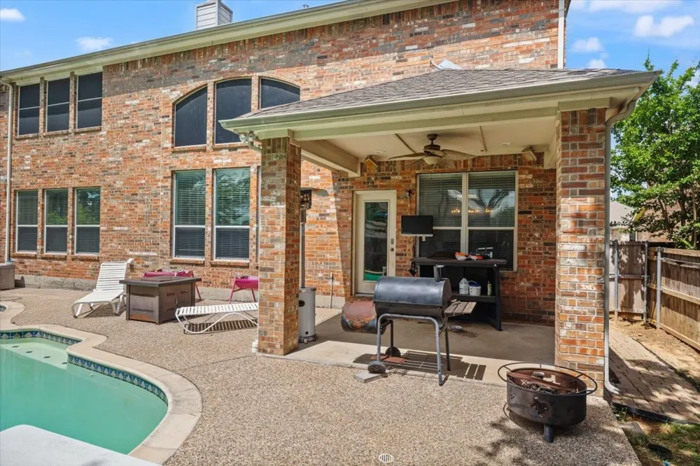 6705 Glade Drive Arlington, TX 76001