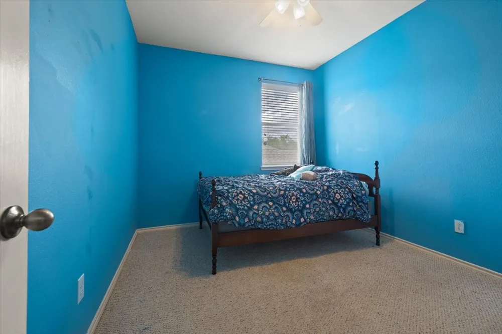 6705 Glade Drive Arlington, TX 76001