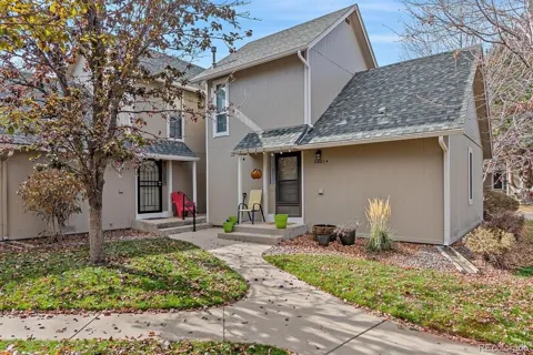 2621 S Xanadu Way #F
