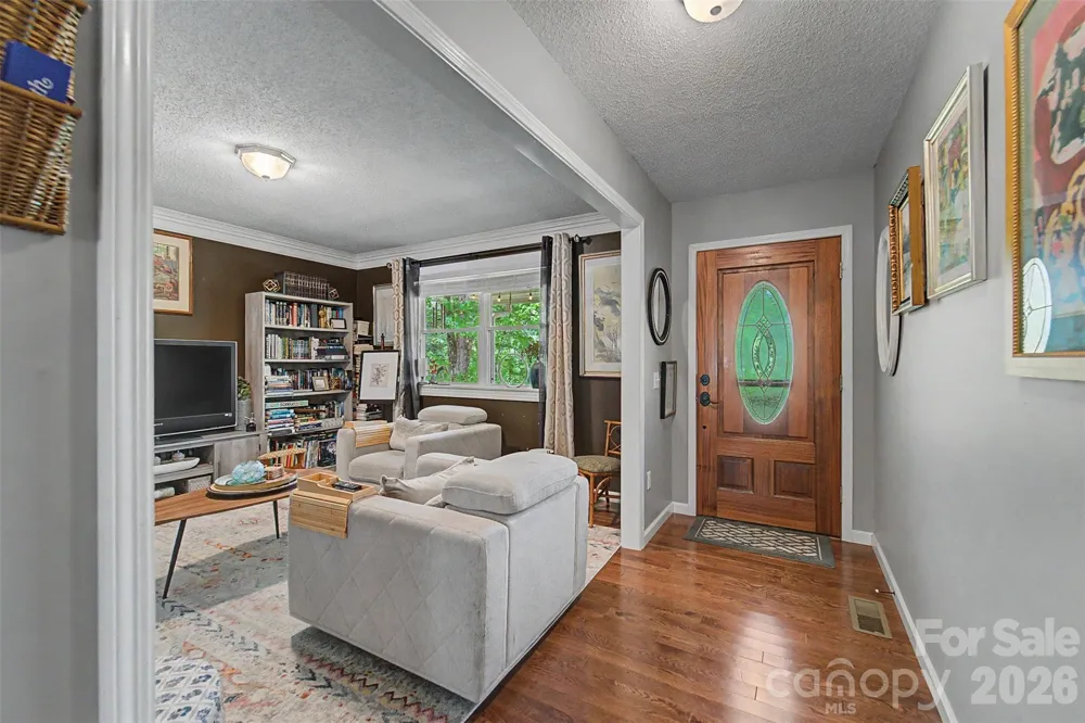 1364 Atoah Road Robbinsville, NC 28771