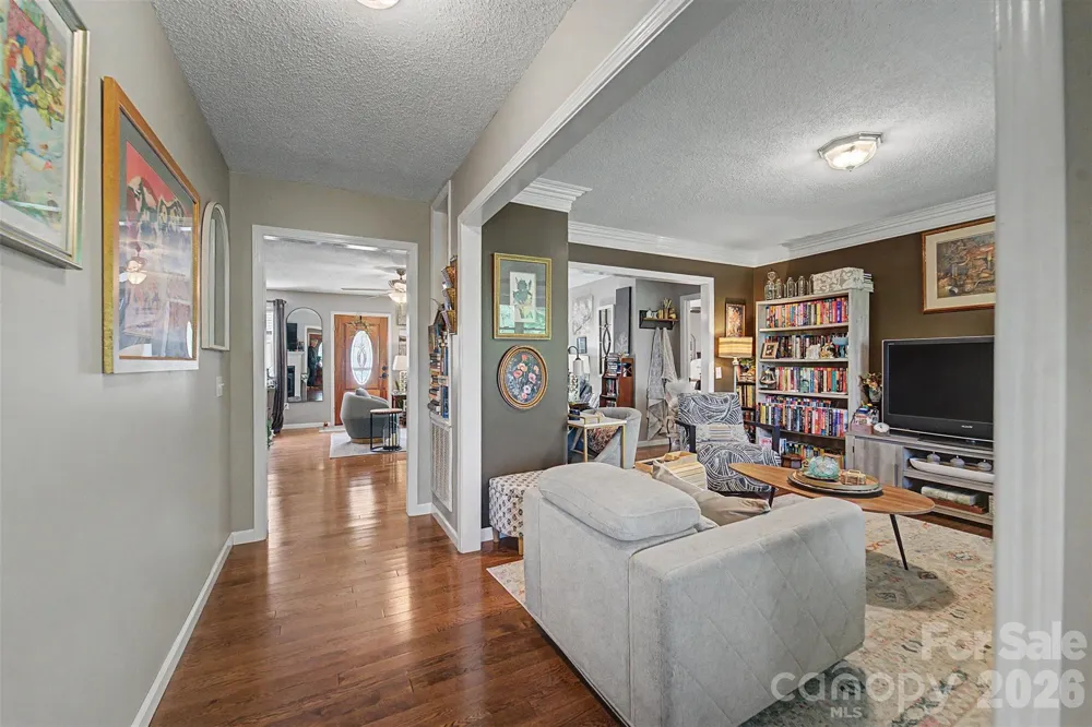1364 Atoah Road Robbinsville, NC 28771