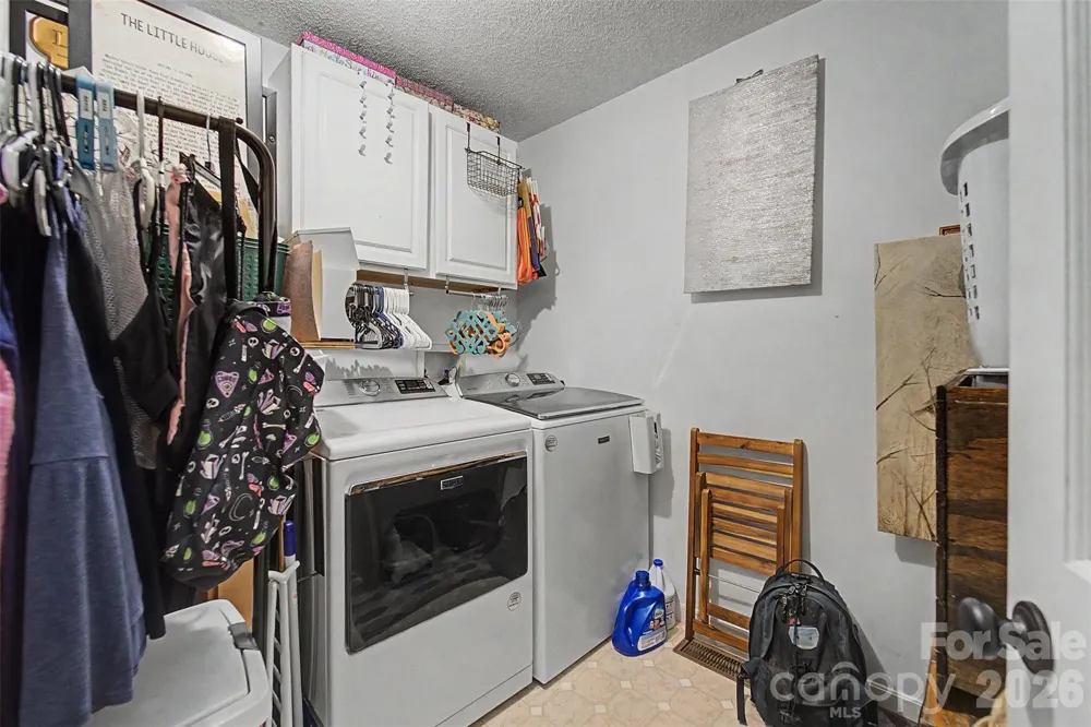 1364 Atoah Road Robbinsville, NC 28771