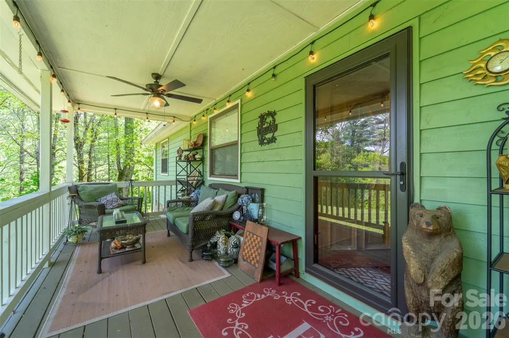 1364 Atoah Road Robbinsville, NC 28771