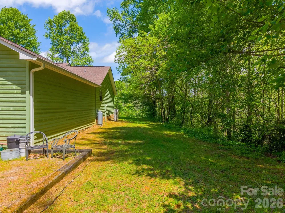 1364 Atoah Road Robbinsville, NC 28771