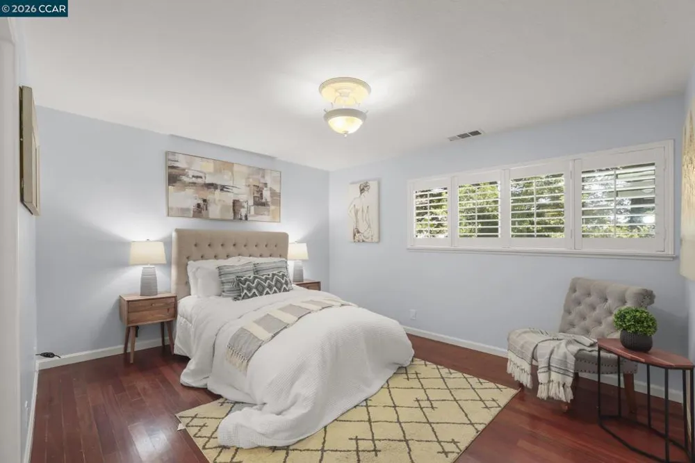 2135 Ascot Dr #13 Moraga, CA 94556