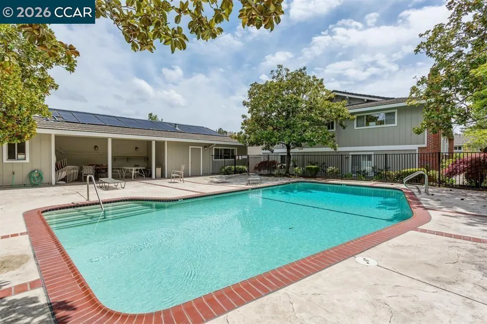 2135 Ascot Dr #13 Moraga, CA 94556
