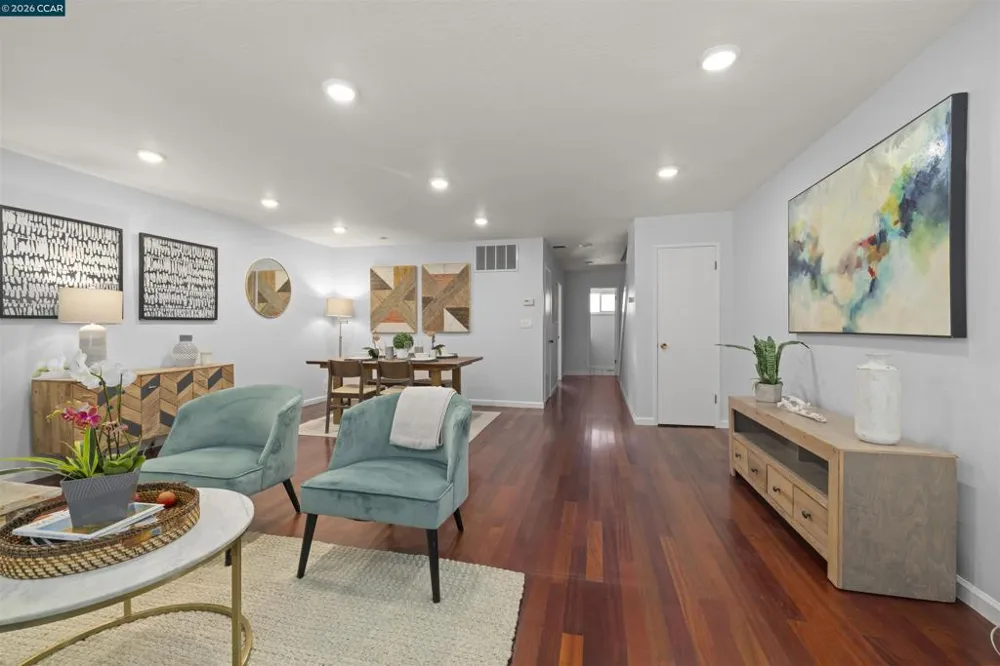 2135 Ascot Dr #13 Moraga, CA 94556