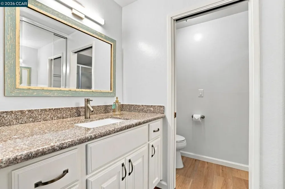 2135 Ascot Dr #13 Moraga, CA 94556
