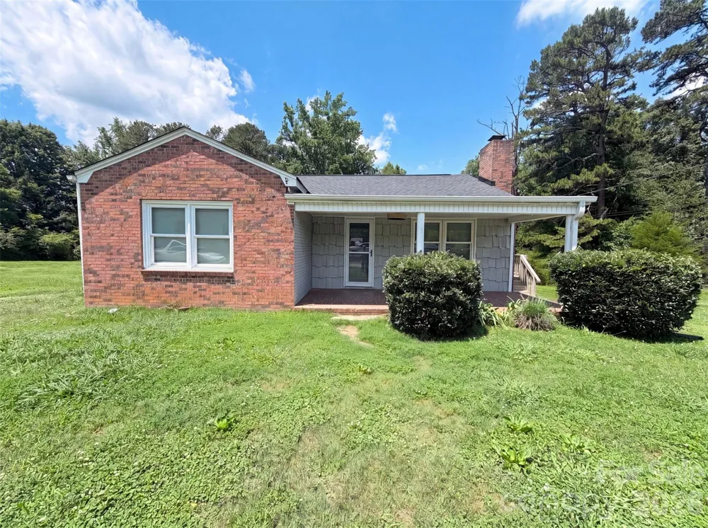 206 Lilly Street Cherryville, NC 28021