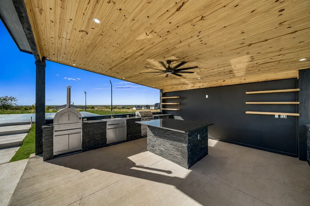 1972 Carter Lane Gunter, TX 75058