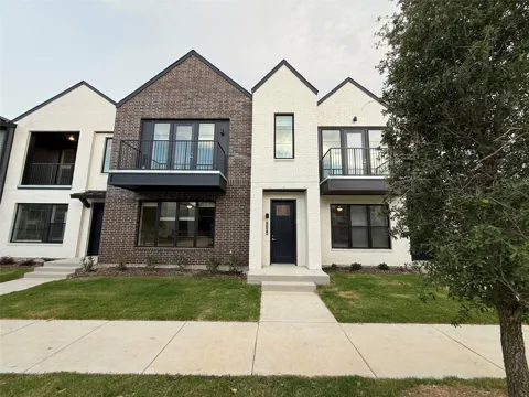 2306 Moonflower Road #Bldg 22-2306