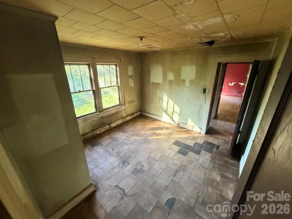 3370 Rocky Road Lenoir, NC 28645