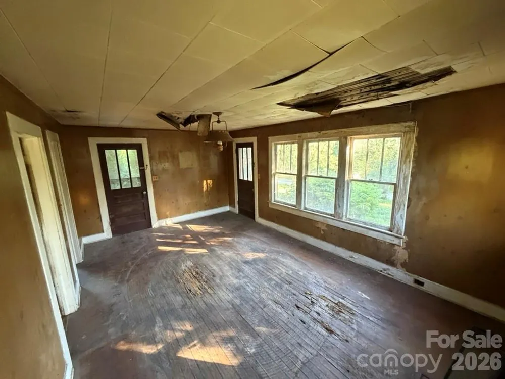3370 Rocky Road Lenoir, NC 28645