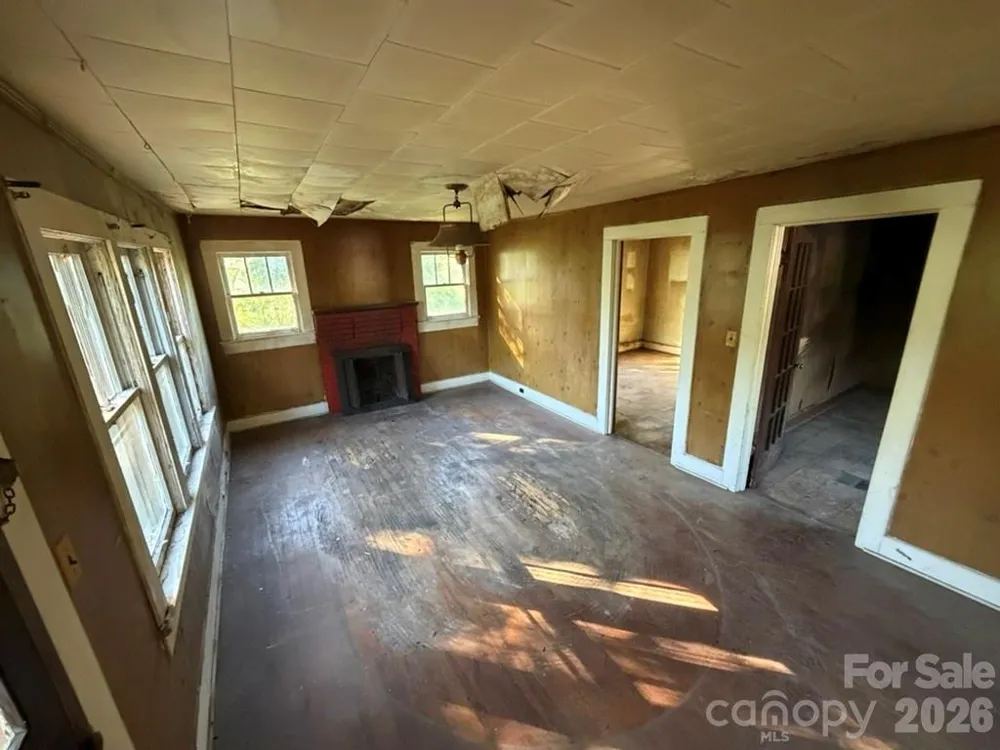 3370 Rocky Road Lenoir, NC 28645