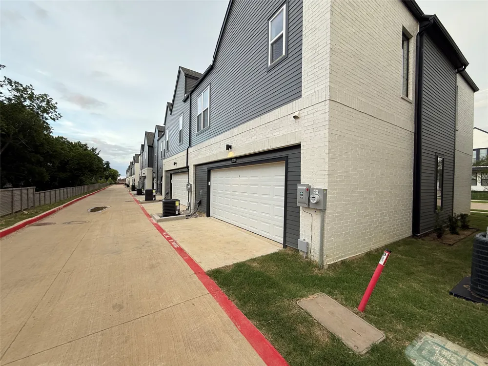 2239 Moonflower Court #Bldg 21-2239 Mansfield, TX 76063