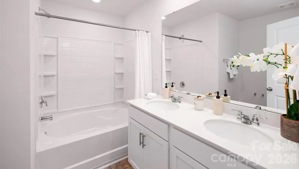 160 Piney Woods Road Fletcher, NC 28732