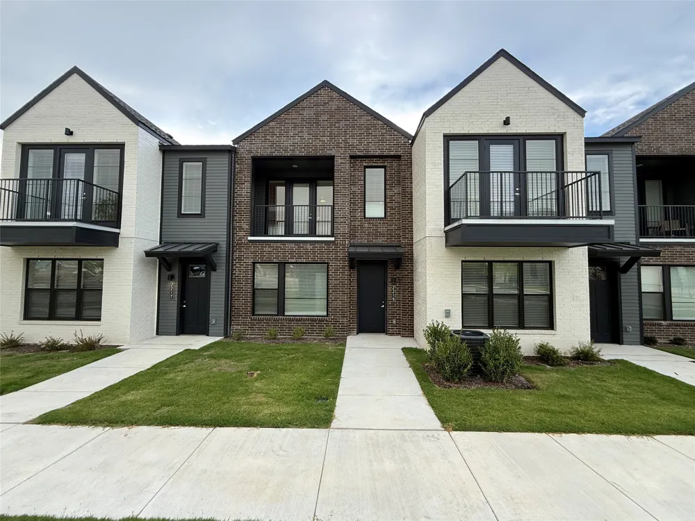 2219 Reserve Way #Bldg 17-2219 Mansfield, TX 76063
