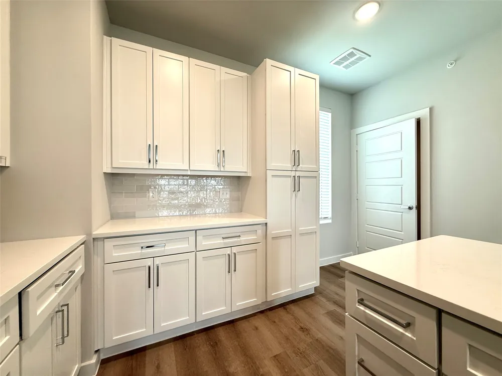 2219 Reserve Way #Bldg 17-2219 Mansfield, TX 76063