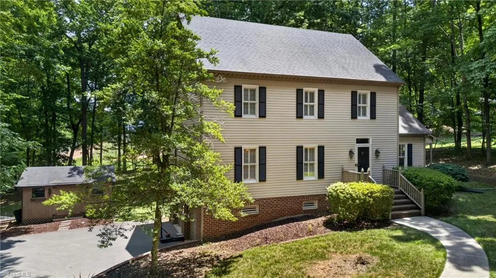 824 Cedar Creek Drive Asheboro, NC 27205