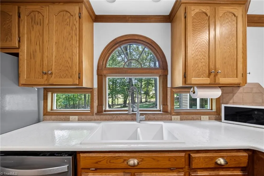 824 Cedar Creek Drive Asheboro, NC 27205