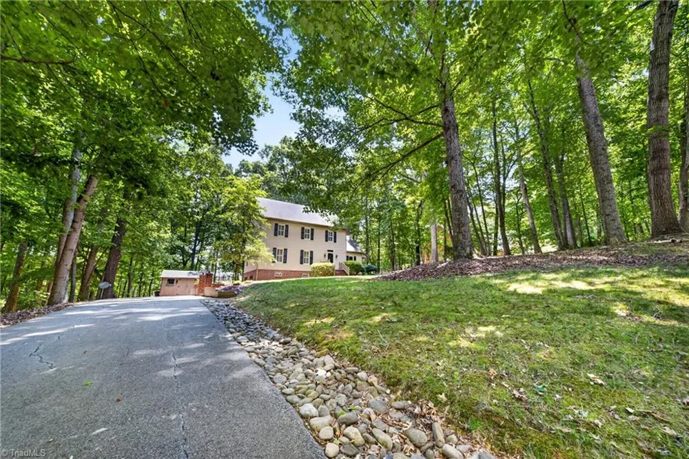824 Cedar Creek Drive Asheboro, NC 27205