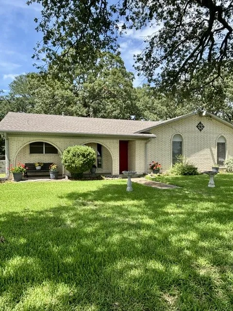 3912 Fm 2324 Emory, TX 75440