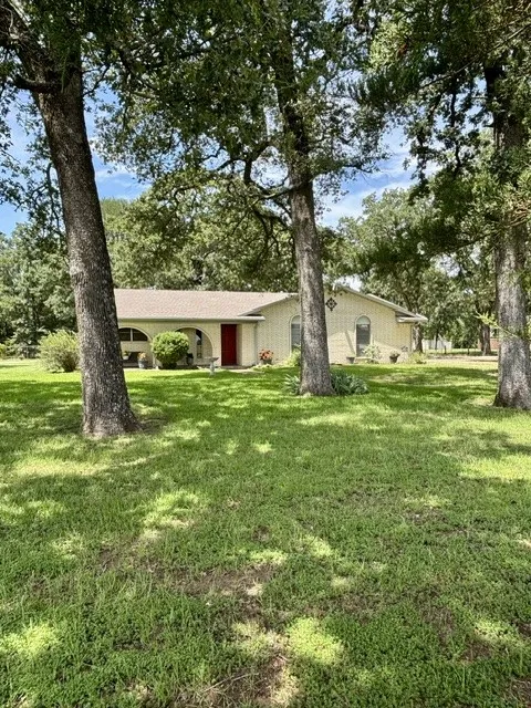 3912 Fm 2324 Emory, TX 75440