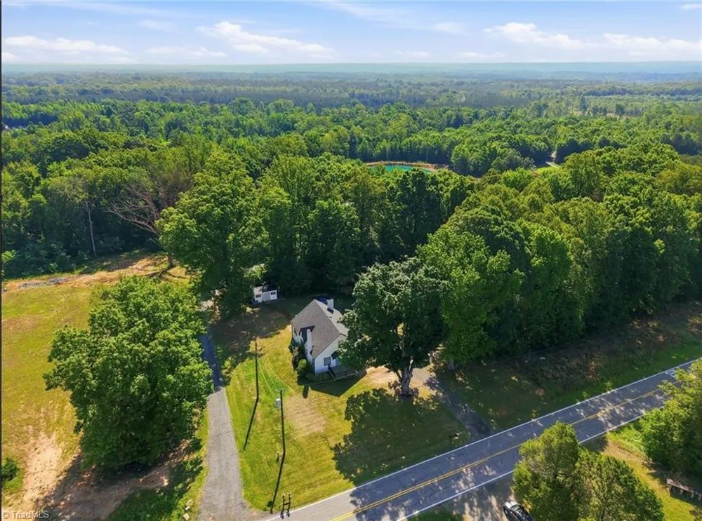 3221 Settle Bridge Road Stoneville, NC 27048