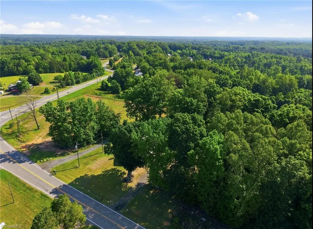 3221 Settle Bridge Road Stoneville, NC 27048