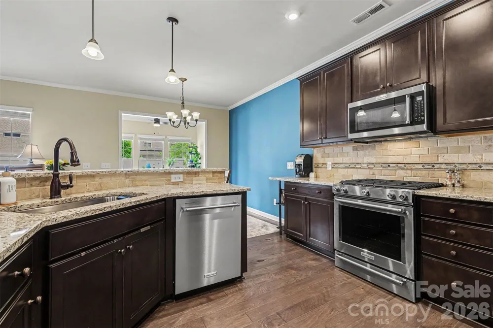 5012 Forest Hills Place Fort Mill, SC 29707