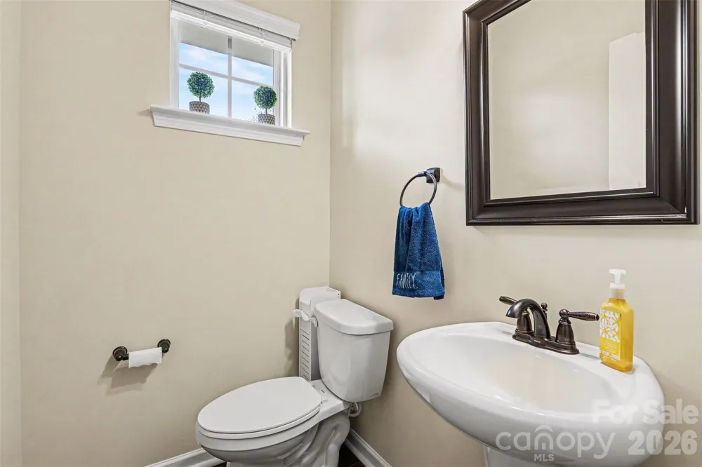 5012 Forest Hills Place Fort Mill, SC 29707